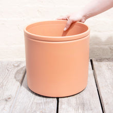 Load image into Gallery viewer, Lucca Bisque Pot - Extra Large
